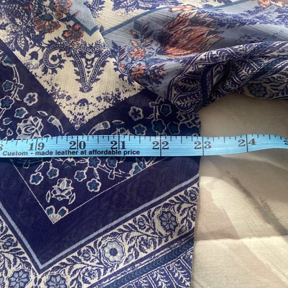 Floral blue open Kimono Cardigan-crochet lined bottom & 3/4 sleeves L ptp 23 in - Picture 8 of 10